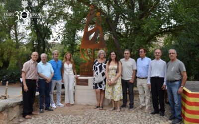Escultura de Santiago Gimeno en record a Hipòlit Solé